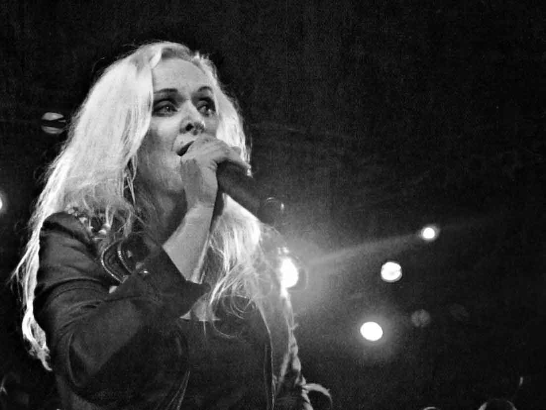 Liv Kristine - Leaves Eyes